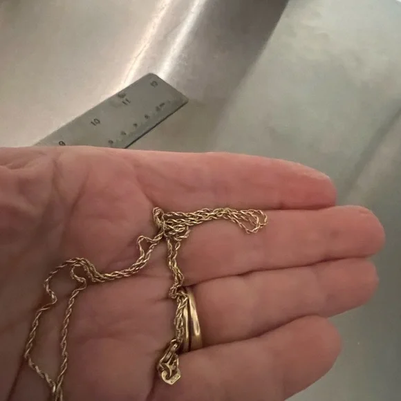 Solid 14K Solid Yellow Gold 17.5” Rope Chain with Lobster Claw Clasp - Picture 2 of 4